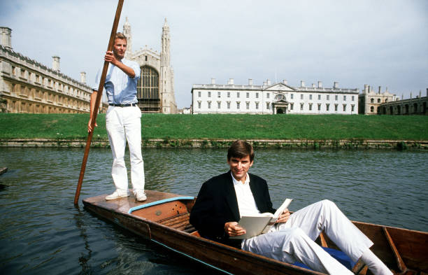 梅西直播回放完整版：哪里可以观看？