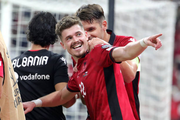 欧国联决赛与欧冠决赛场地选择标准大不同