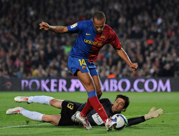 震撼世界波!卡洛斯十大经典进球全回顾