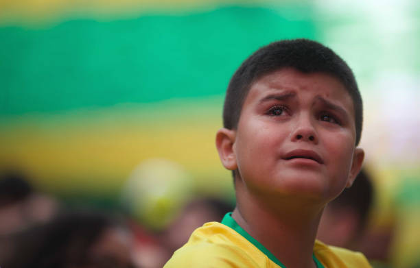 C罗头球绝杀名局：2019年欧冠对马竞的惊天一跃