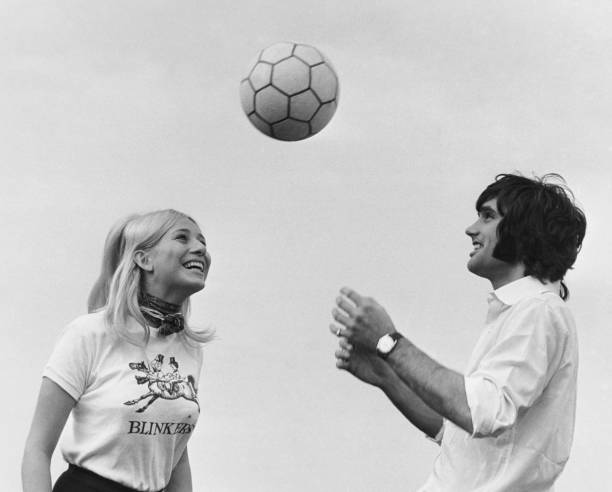 进球机器的荣耀:回顾盖德穆勒的金球奖之路