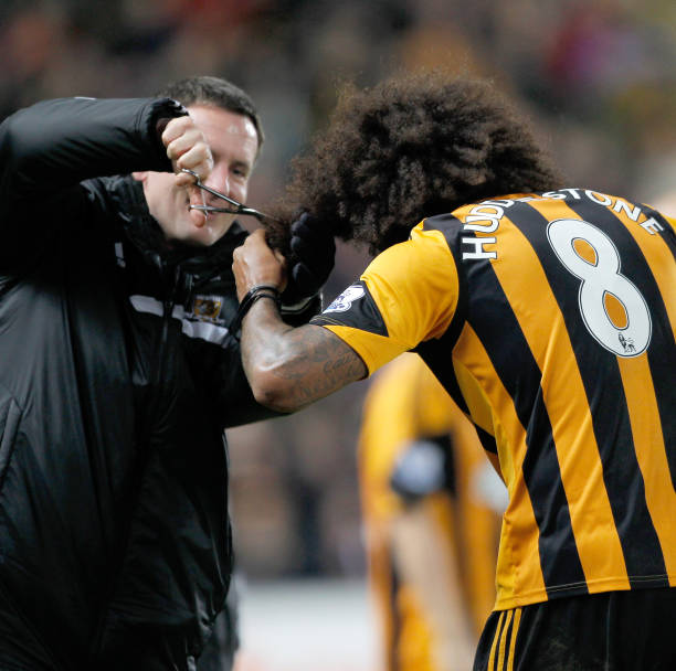 从梅西天价转会看中国楼市泡沫：巨星与房产的资本狂欢