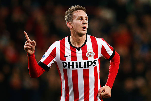 罗纳尔多净资产突破亿欧大关，揭秘足坛传奇的商业帝国