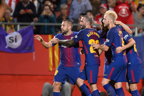 CR7:揭秘足球巨星背后的故事