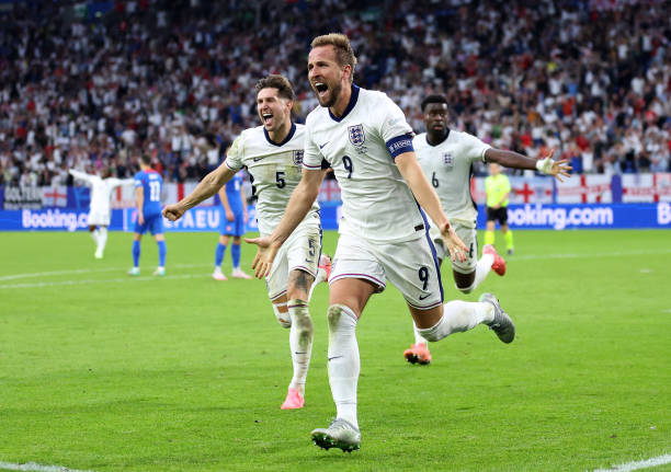 一个时代的落幕:90年代意甲如何从巅峰走向转变