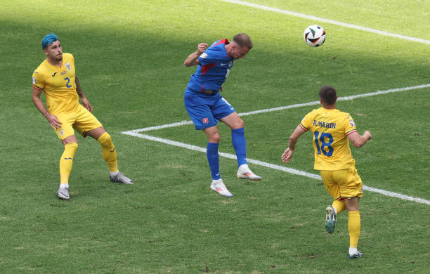 进球效率之王：谁用最少场次打入最多进球？