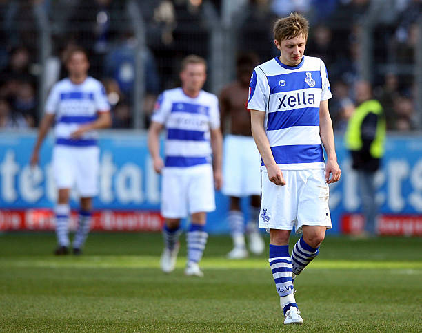 维多利亚·贝克汉姆的育儿经：明星家庭的成长故事