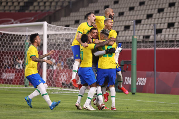 2008中超争冠战:山东鲁能4-1广州医药提前锁定冠军