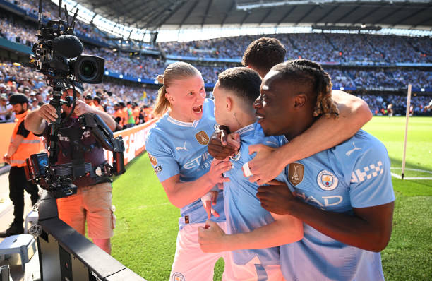 足球与梦想:她们如何用射门改变世界