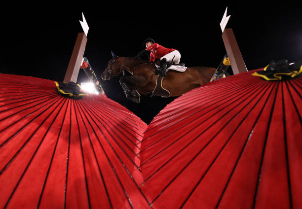 出征装变迁史:从简约到时尚的奥运服装进化