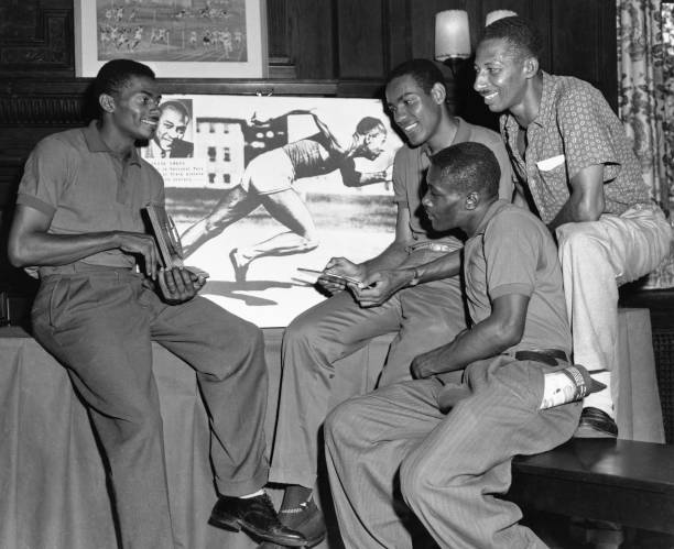 苏炳添100米83秒分段表现:从起跑到冲刺的完美节奏