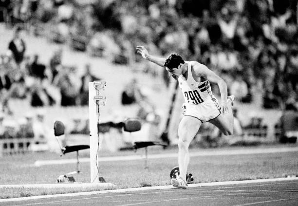 跑步必备！中长跑进行曲DJ旋律激发运动潜能