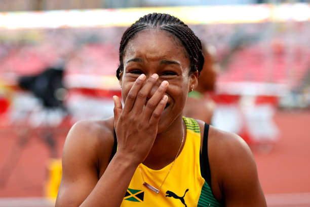 伏明霞退役时间线全解析：她的最后一跳是什么时候？