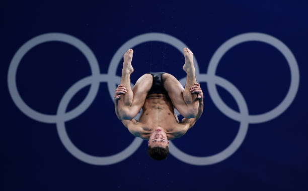 全红婵决赛现场花絮：与对手的友谊与竞技精神！