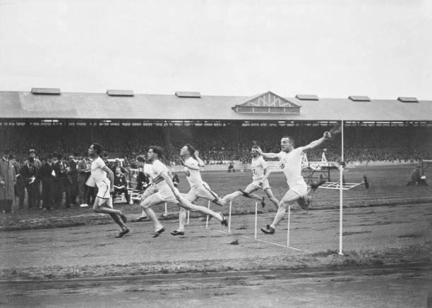 苏炳添全运会百米预赛11秒5,轻松晋级决赛