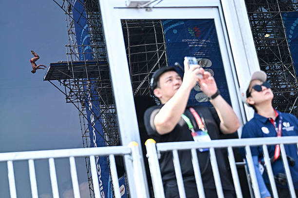 宝马赛事回顾:往届精彩瞬间与感人故事