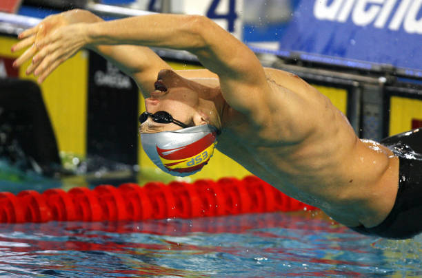 苏炳添百米最佳成绩诞生于哪届赛事？