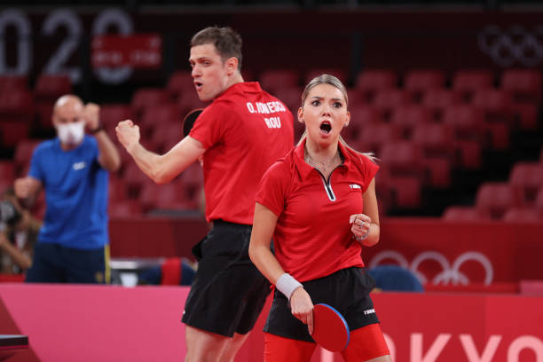 乒乓球胶皮粘合指南：哪种胶水最适合？