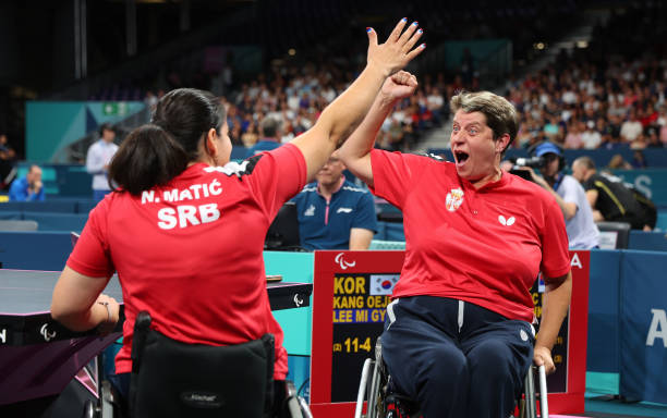 预算200元以内，哪些乒乓球拍最适合初学者？