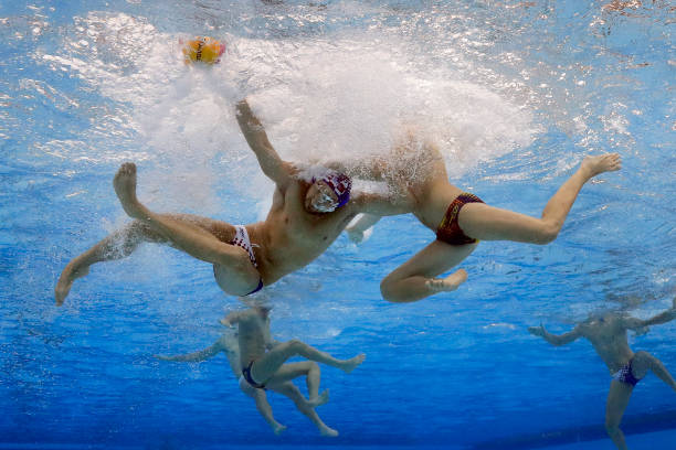 游泳时如何预防艾滋病及其他传染病传播