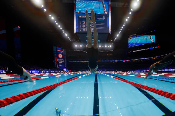 游泳救生员培训课程包括哪些内容？从理论到实践