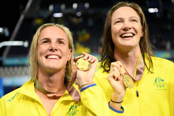 游泳救生员教材中的水上救援技术要点