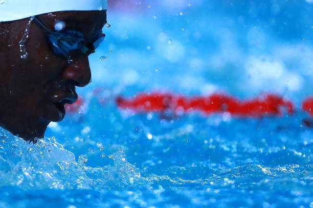 为什么说50岁是学游泳的好时机？看完你就明白了