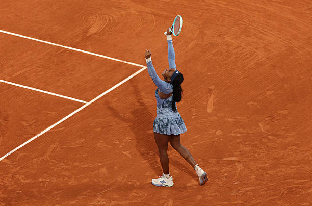 迪拜公开赛奖金分配方案：男女选手奖金是否平等？