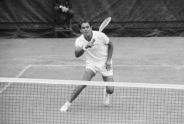 网球抢十局发球顺序规则：从第一分到最后一分