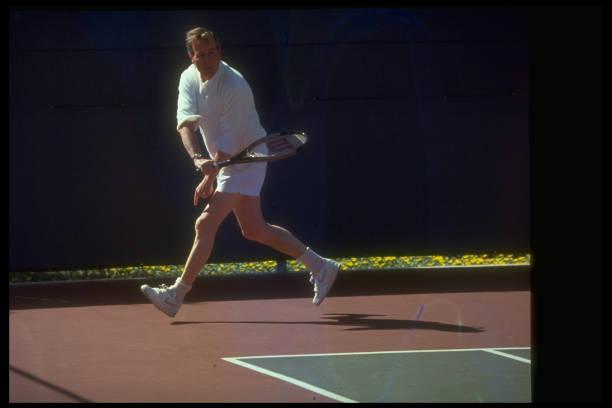 绿色地狱:网球女孩的沼泽噩梦