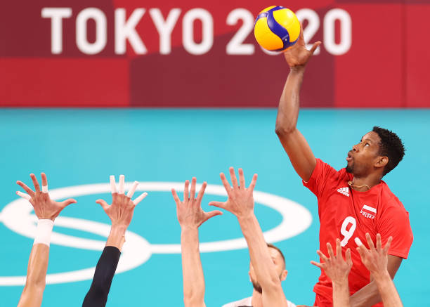 初学者必看:排球发球未抛起手势常见问题