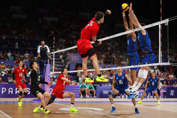 从助跑到落地:完整排球扣球技术教学视频