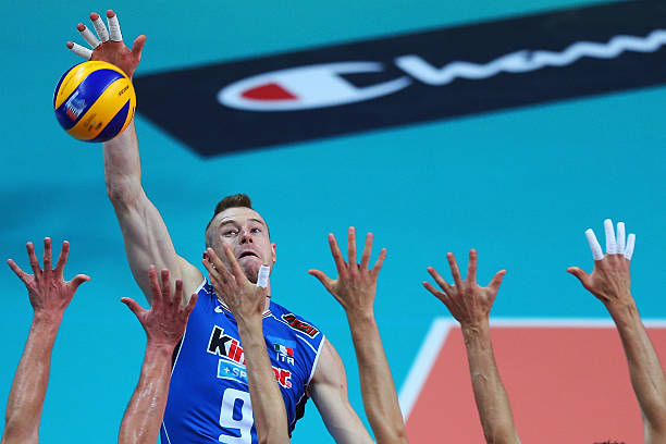 龚翔宇2015年:初露锋芒的排球新星