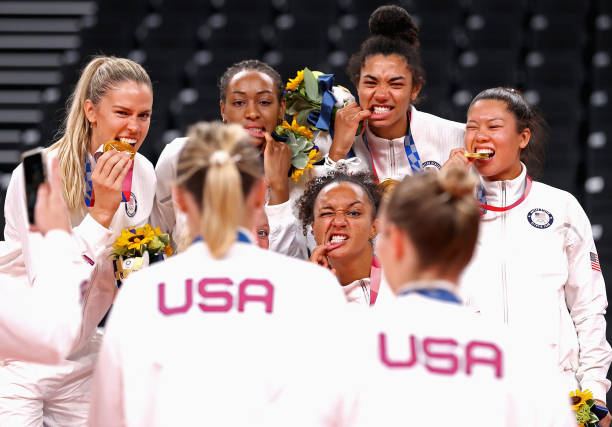 气排球垫球技术详解：掌握这几项关键技能