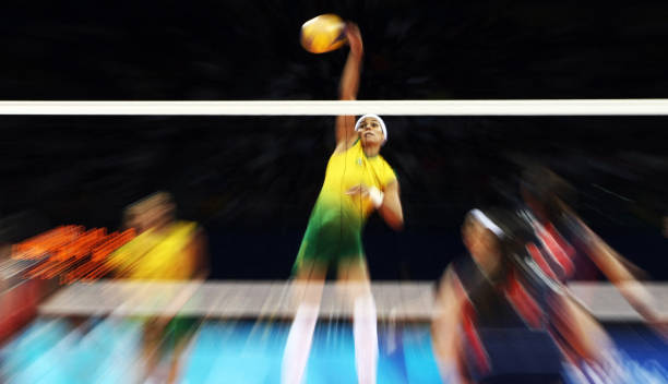 那些年我们一起追的排球女将主题旋律