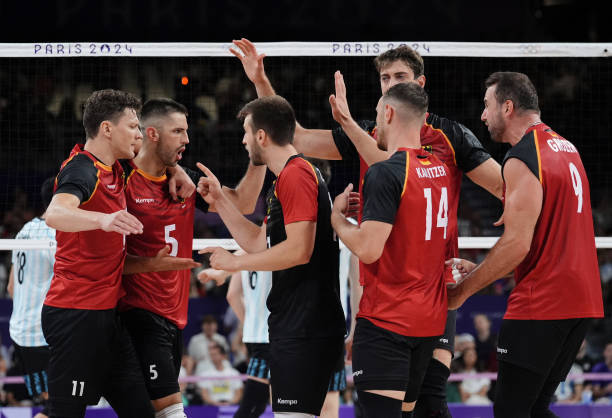 丁霞赛场风采:经典比赛与高光时刻盘点