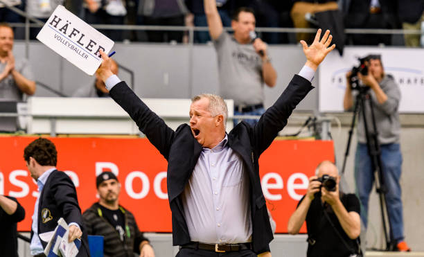 赵蕊蕊与队友的合作：她与哪一届女排队员配合最默契？