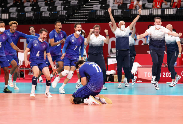 冯坤领衔的中国女排队员在国际赛事中的表现