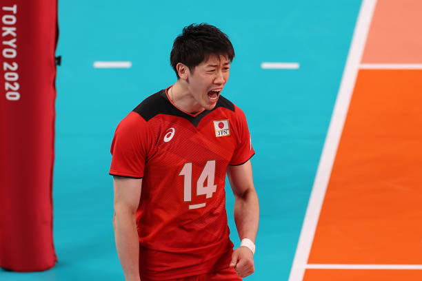 女排黄金一代的代表：赵蕊蕊的运动生涯