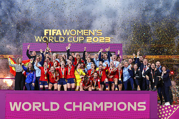 世界杯申办国自动晋级：规则解析与历史回顾