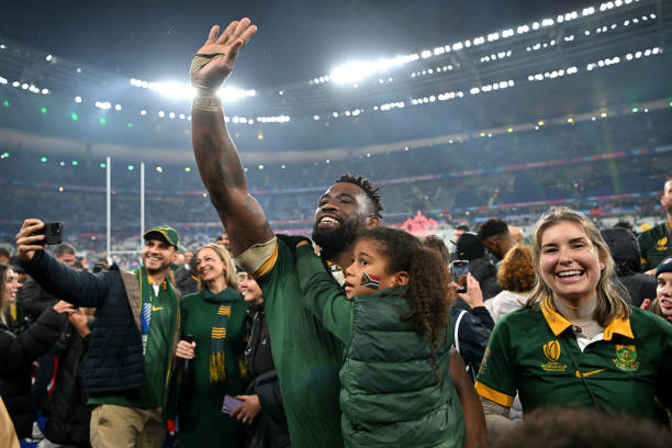 印尼篮球世界杯历史回顾:从申办到举办的艰辛历程